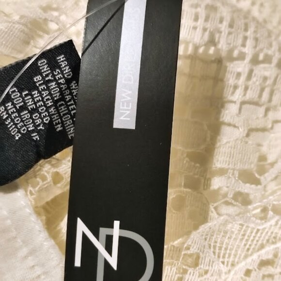 New Directions Lace Overlay Women's Blouse Size 2 XL Cream New with Tags - Picture 8 of 9